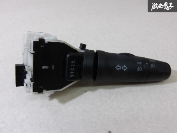 車種不明 ウインカースイッチ ライトスイッチ レバー ディマー 5701S PA6+GF30K 即納 棚6-2-B拍卖