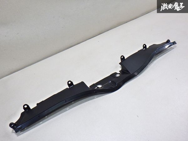 ★状態良品★ トヨタ 純正 200系 ハイエース ラジエターグリルカバー フロントグリルカバー 53039-26030 即納 棚 12-2拍卖