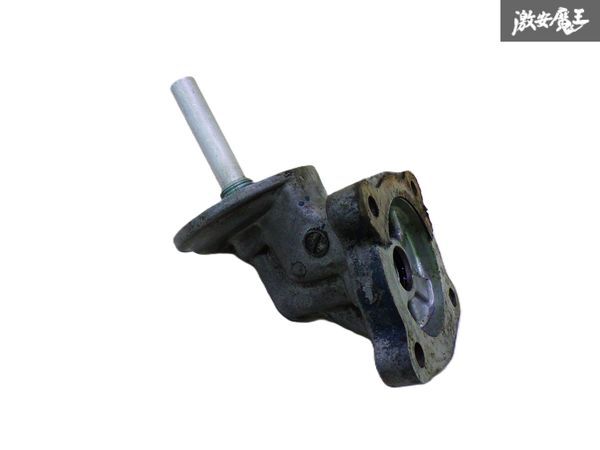 【ストア出品】 NISSAN 日産 純正 L型 L6 L28 L20 オイルフィルター ブラケット 本体 ハコスカ ケンメリ フェアレディZ 即納 棚5-2拍卖