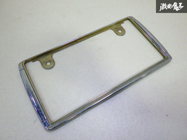 【ストア出品】 トヨタ 純正 汎用 ナンバーフレーム 1枚 穴間:約31cm 縦:約17.3cm 横:約34cm シルバー ゴールド メッキ 即納 棚9-4拍卖