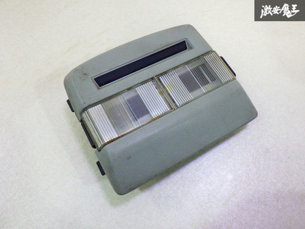 【ストア出品】 NISSAN 日産 純正 C31 ローレル 室内灯 ルームランプ 内装 トリム グレー系 即納 在庫有 棚9-2-G拍卖