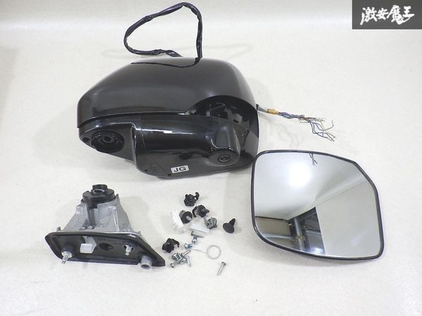 【部品取りに!!】 日産 純正 E52 エルグランド ドアミラー サイドミラー カメラ 10P? 黒系ソリッド 片側のみ 即納 棚J-2拍卖