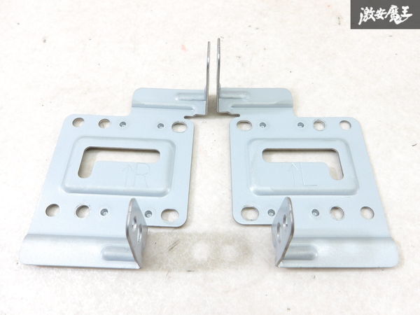 NISSAN 日産 純正 E12 NE12 ノート ナビ オーディオ 取付金具 金具 ステー ブラケット 即納 在庫有 棚7-3-D拍卖