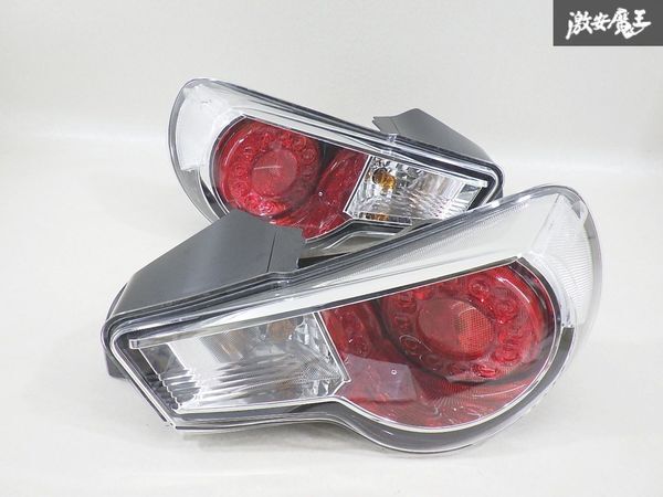 【LED点灯OK】 トヨタ 純正 ZN6 86 前期 LED テールライト テールランプ テール 左右セット KOITO 220-60082 即納 棚8-5拍卖