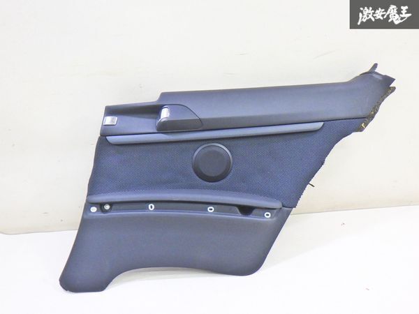 BMW純正 320i E92 クーペ 右ハンドル 右 右側 運転席側 リア ドア 内張り ドアパネル 内装品 即納 棚33-4拍卖