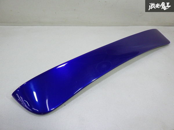 【ストア出品】 適合車種 不明 リア ウィング ルーフスポイラー 外装 エアロ 青系 全幅:約110cm / 奥行:約16cm 即納 棚2F-L-3拍卖