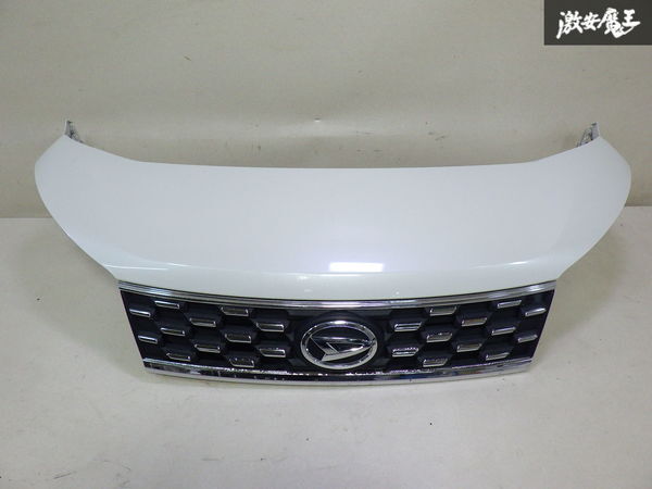 【ストア出品】 DAIHATSU ダイハツ 純正 LA150S ムーヴ フロント エンジン フード ボンネットフード 白パール系 即納 棚2F-N-3拍卖