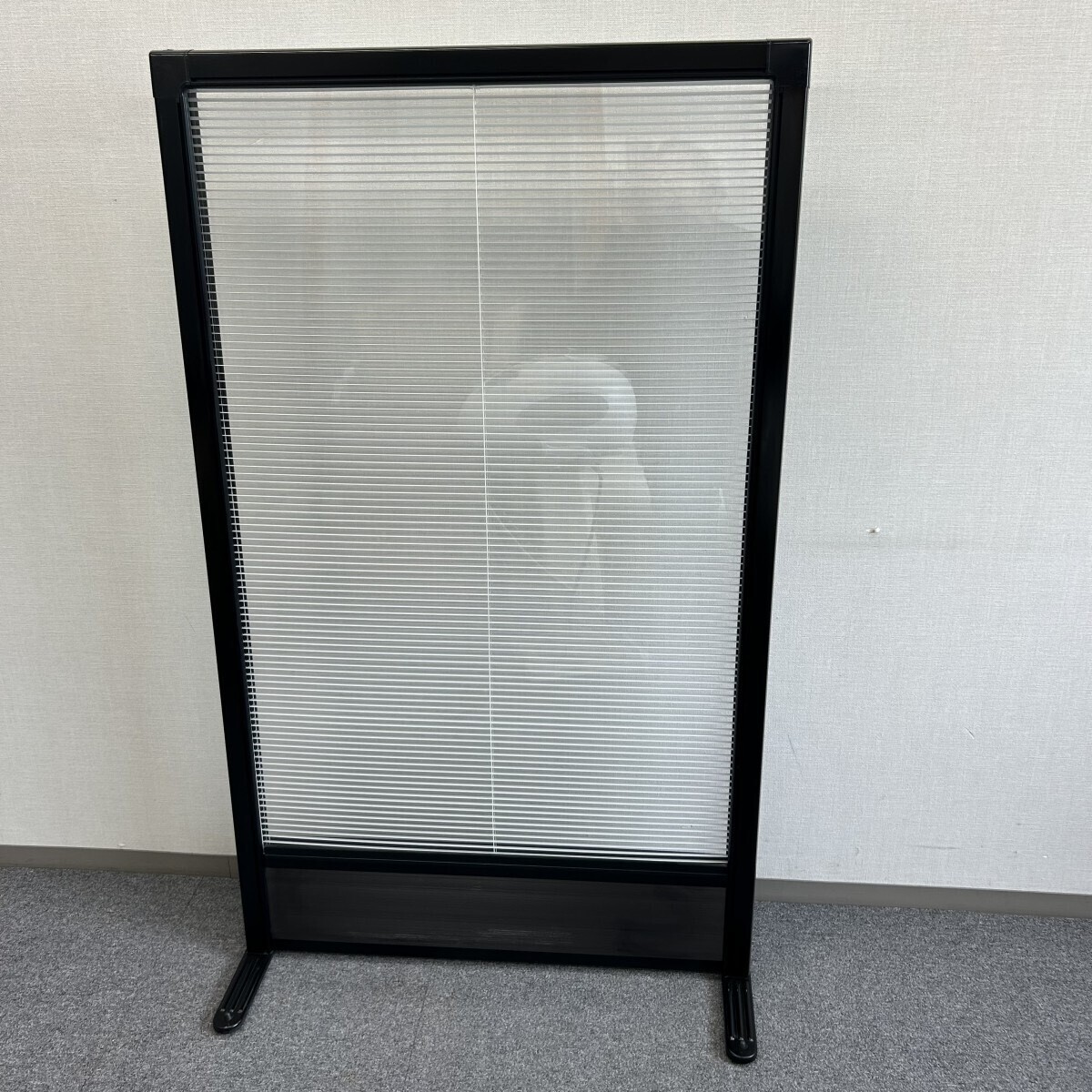 ニチベイ YMYV-AK パーティション ブラインド式 パーテーション 自立式 自立パーティション (4)拍卖