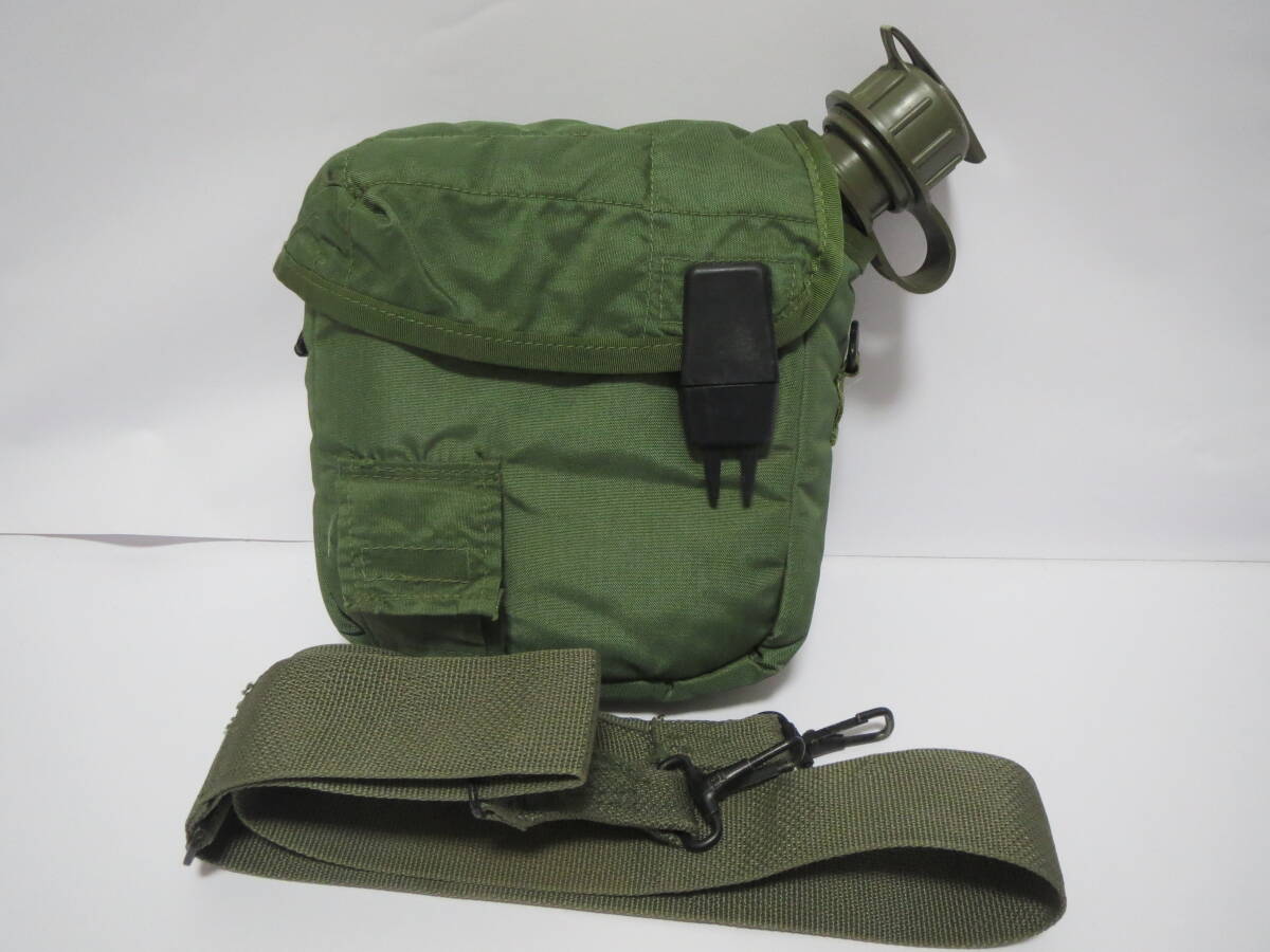 ★実物 米軍放出品 キャンティーン・ポーチ・ショルダー 2QT キャンプ アウトドア NO2拍卖