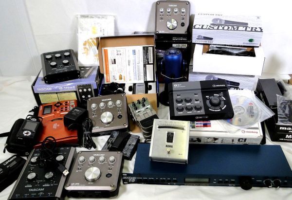 【ジャンク機材おまとめ/1円~】コンデンサーマイク/オーディオインターフェース/エフェクター レコーディング機器等/Roland/Yeti 他/140拍卖