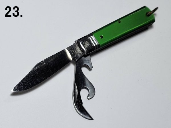 23.昭和時代の折りたたみポケットナイフ 栓抜き・缶切り付 ステン鋼 ハンドルグリーン 昭和30年代~40年代 未使用品 デッドストック拍卖