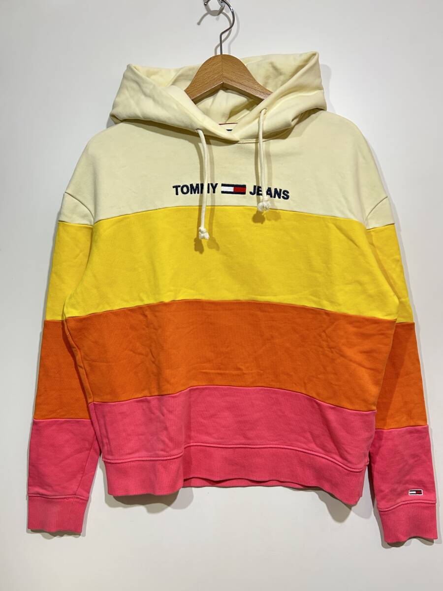 ★ TOMMY JEANS スウェット プルオーバー ボーダー パーカー ピンク イエロー オレンジ ベージュ マルチカラー XS ロゴ刺繍 フーディー 拍卖