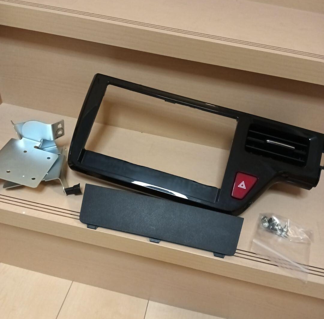 ステップワゴン rp RP 9インチ フェイスパネル オーディオパネル デカナビ用 ナビパネル ナビ外枠 パネル 9 ナビ枠 スパーダ カーナビ枠拍卖