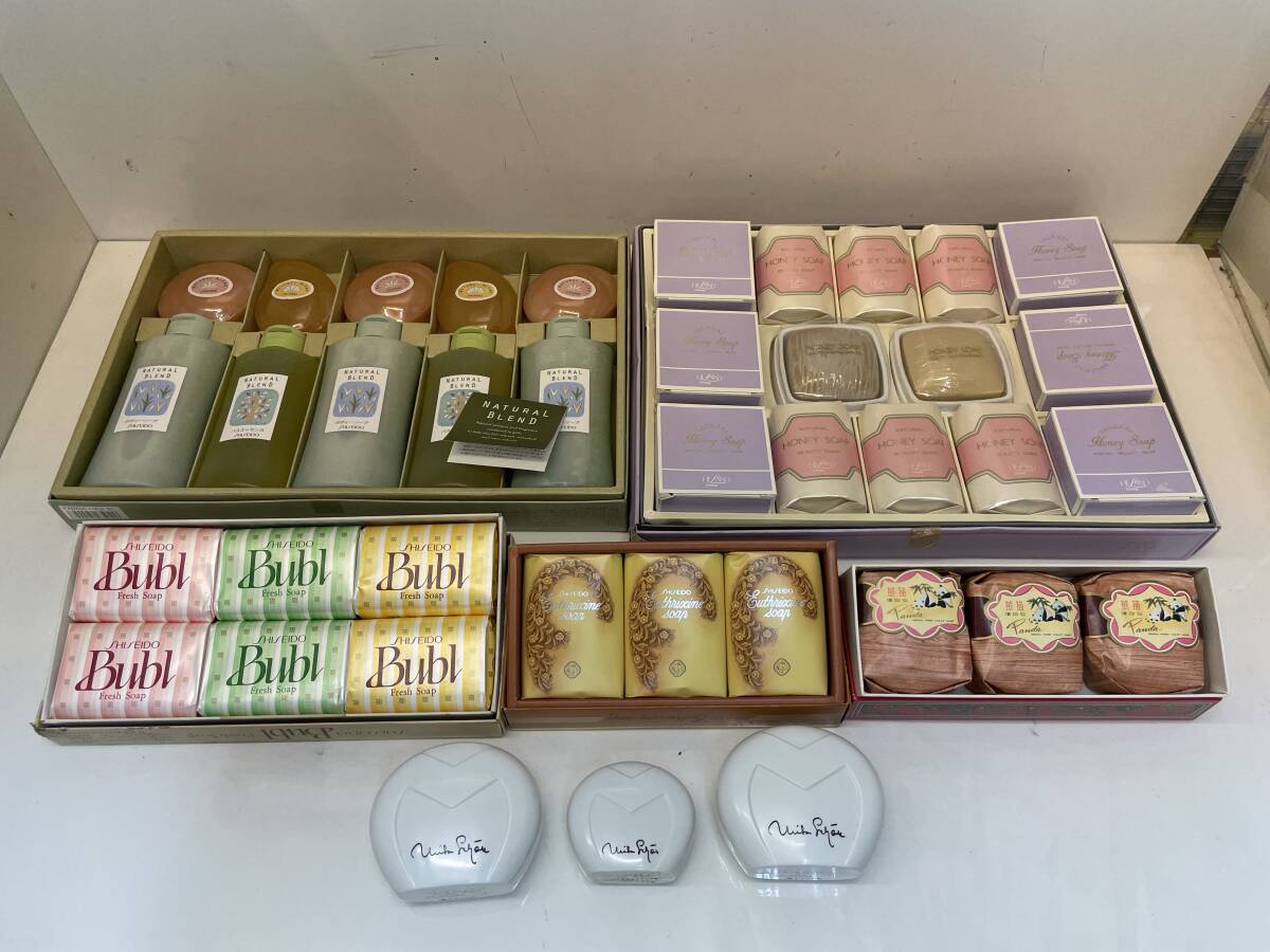 【O-4-R2】 石鹸 ボディーソープ 他 いろいろ まとめて拍卖