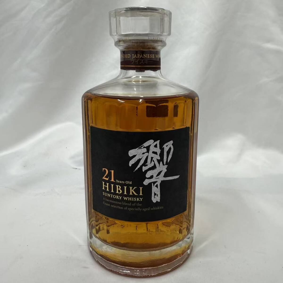 SUNTORY サントリー HIBIKI 響 21年 700m 43度 箱なし拍卖