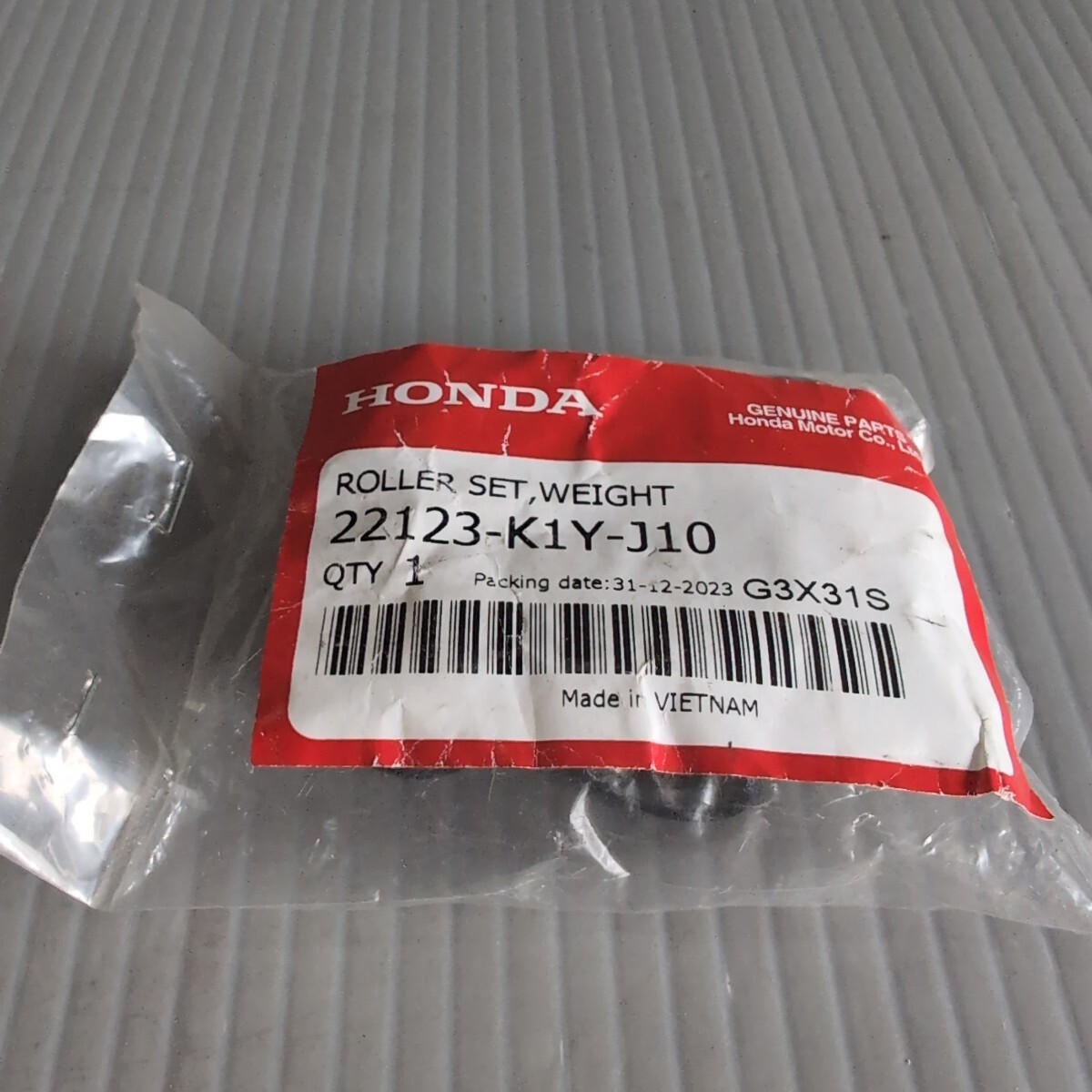 c444 ホンダ純正 22123-K1Y-J10 ウエイトローラー 未使用 送料込み PCX125拍卖