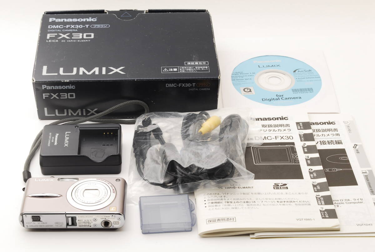 【美品】Panasonic LUMIX DMC-FX30 センシュアルブラウン パナソニックのコンパクトデジタルカメラ コンデジ ★付属品完備★拍卖