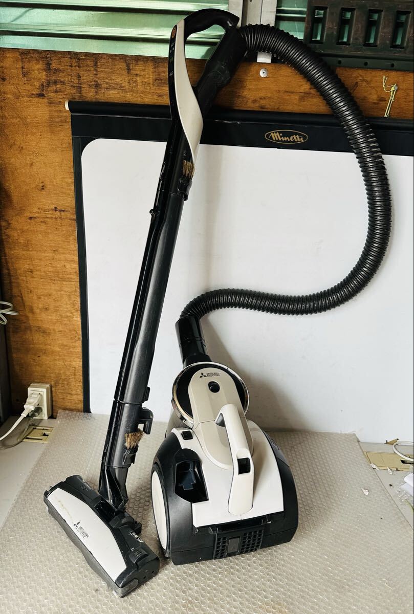 三菱 掃除機 TC-ZXG30P-W 17年製【コード切れジャンク品】拍卖