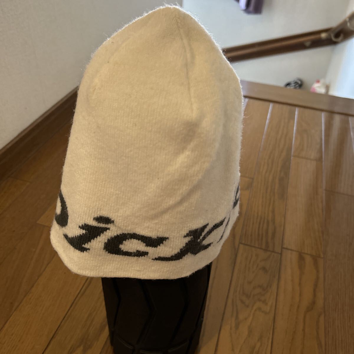 お探しの方。郵送料込み Dickies デッキーズ ニット帽 白拍卖