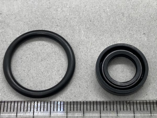 ホンダ キャビーナ90 (HF06-10) 白煙病 オイルポンプ ゴム シールオイルシール Oリング オーバーホール 画像付き作業手順 レストア始動不良拍卖