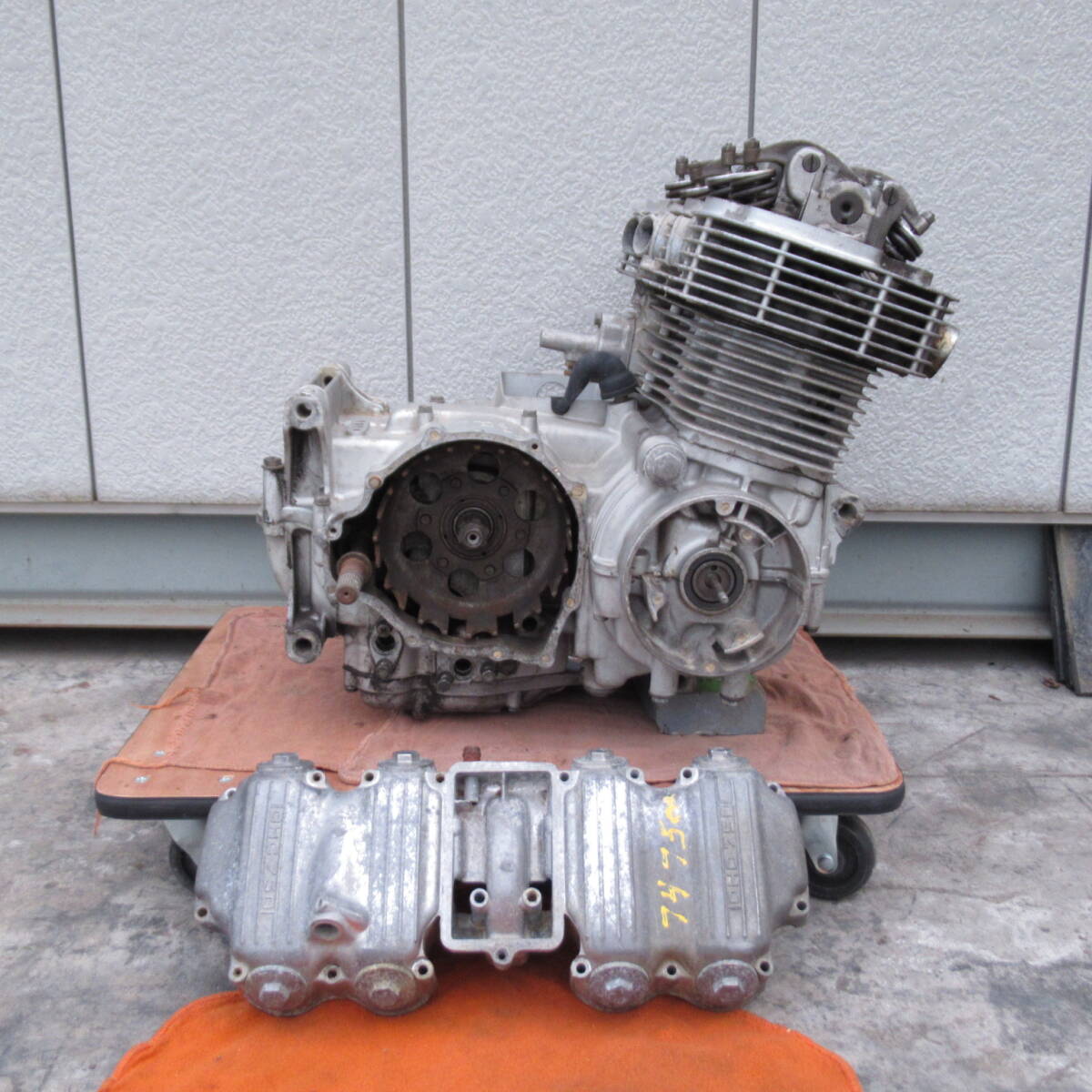 ホンダ CB750Four K0 エンジンASSY ジャンク/部品取り 当時物 検)K1 K2 K3 K4【280L】USA-P-165拍卖