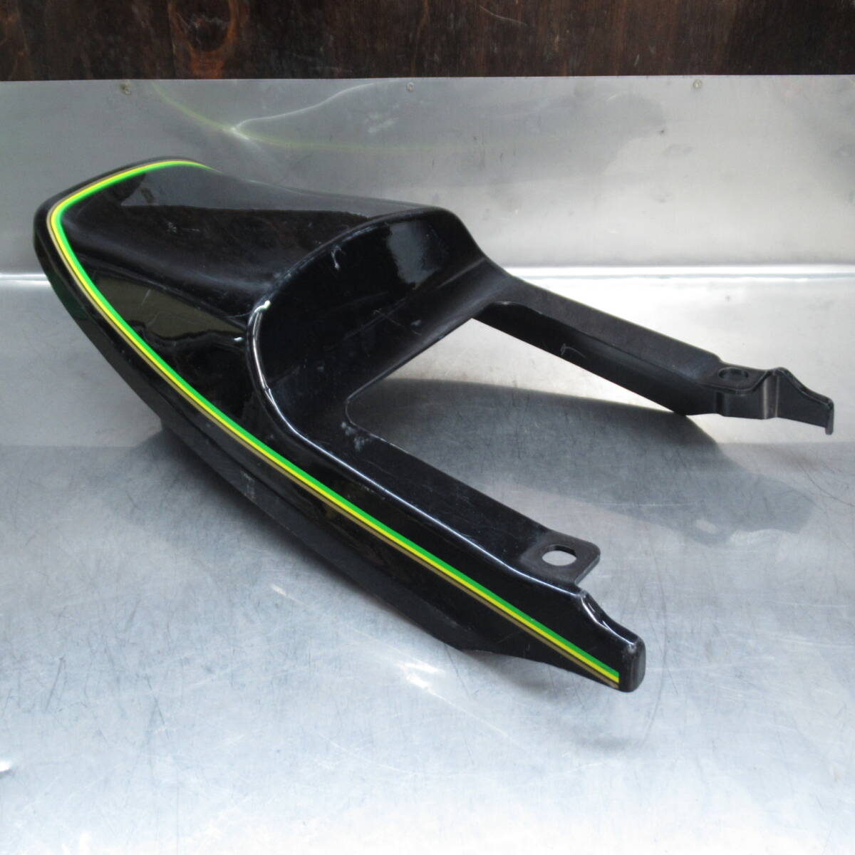 カワサキ Z650 KZ650 ザッパー 純正 テールカウル シートカウル 当時物【140】USA-P-198拍卖