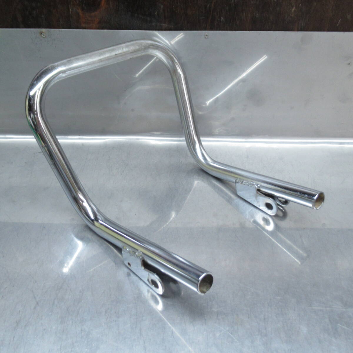 カワサキ 500SS H1 H1A H1B マッハⅢ KA 純正 グラブバー タンデムバー 当時物 エグリ【100】USA-P-218拍卖