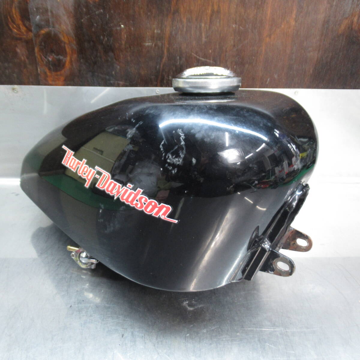 ハーレー スポーツスター XLH フューエルタンク 燃料タンク コック付き 検)XLCH アイアン ショベル エボ【140】USA-P-239拍卖