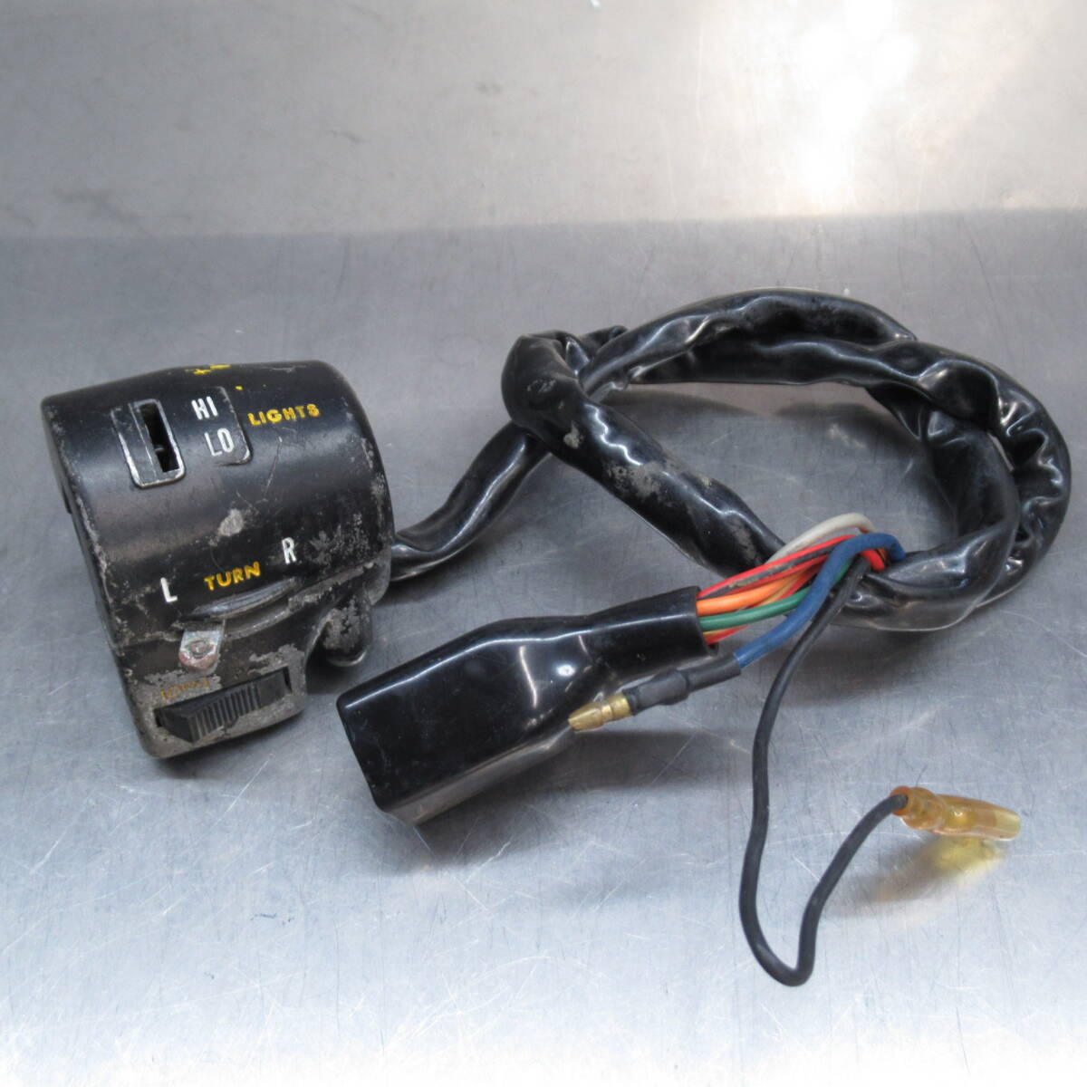 カワサキ Z1 Z2 KZ900 純正 左ハンドルスイッチ レストアベース/部品取り 検)KZ1000【060】USA-O-015拍卖