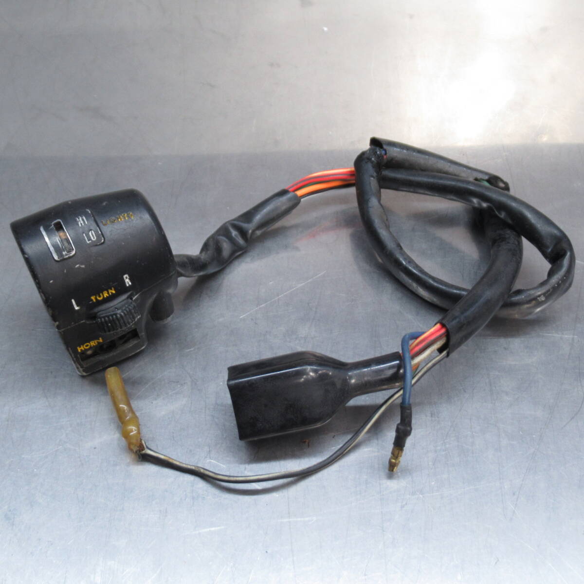 カワサキ Z1 Z2 KZ900 純正 左ハンドルスイッチ レストアベース/部品取り 検)KZ1000【060】USA-O-017拍卖