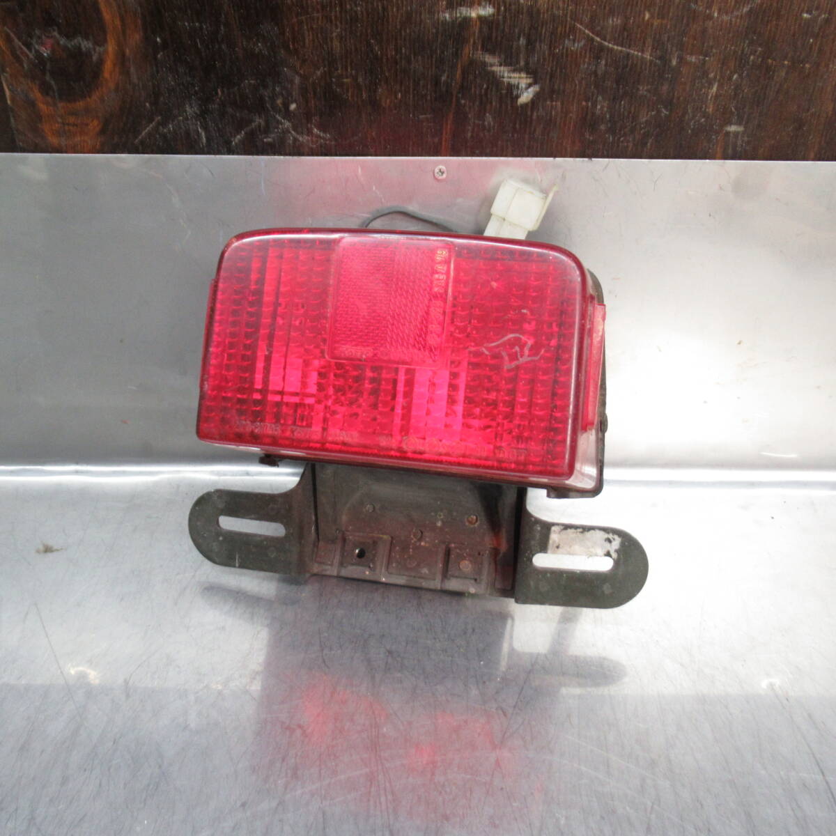 ヤマハ XJ400 XJ550 純正 テールランプ テールライト 当時物【080】USA-P-508拍卖