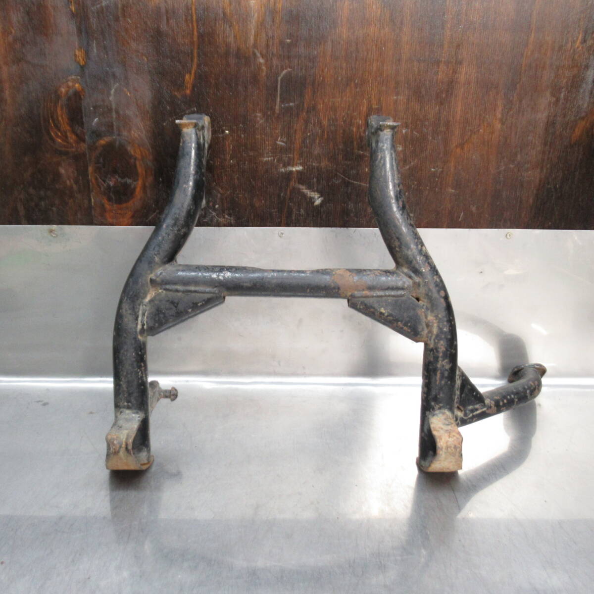 カワサキ GPZ750F 純正 センタースタンド メインスタンド 当時物【100】USA-P-545拍卖