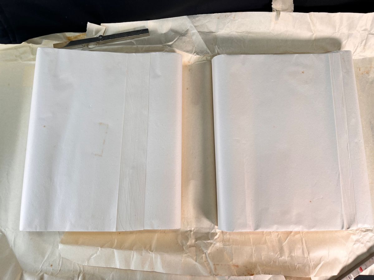 半切 飛鳥 2セット 約134.8×33.3㎝ 3㎏ 条幅 書道具 漢字用 清書 和紙 書 古紙 書道 書道用品 書道紙 (148624)拍卖