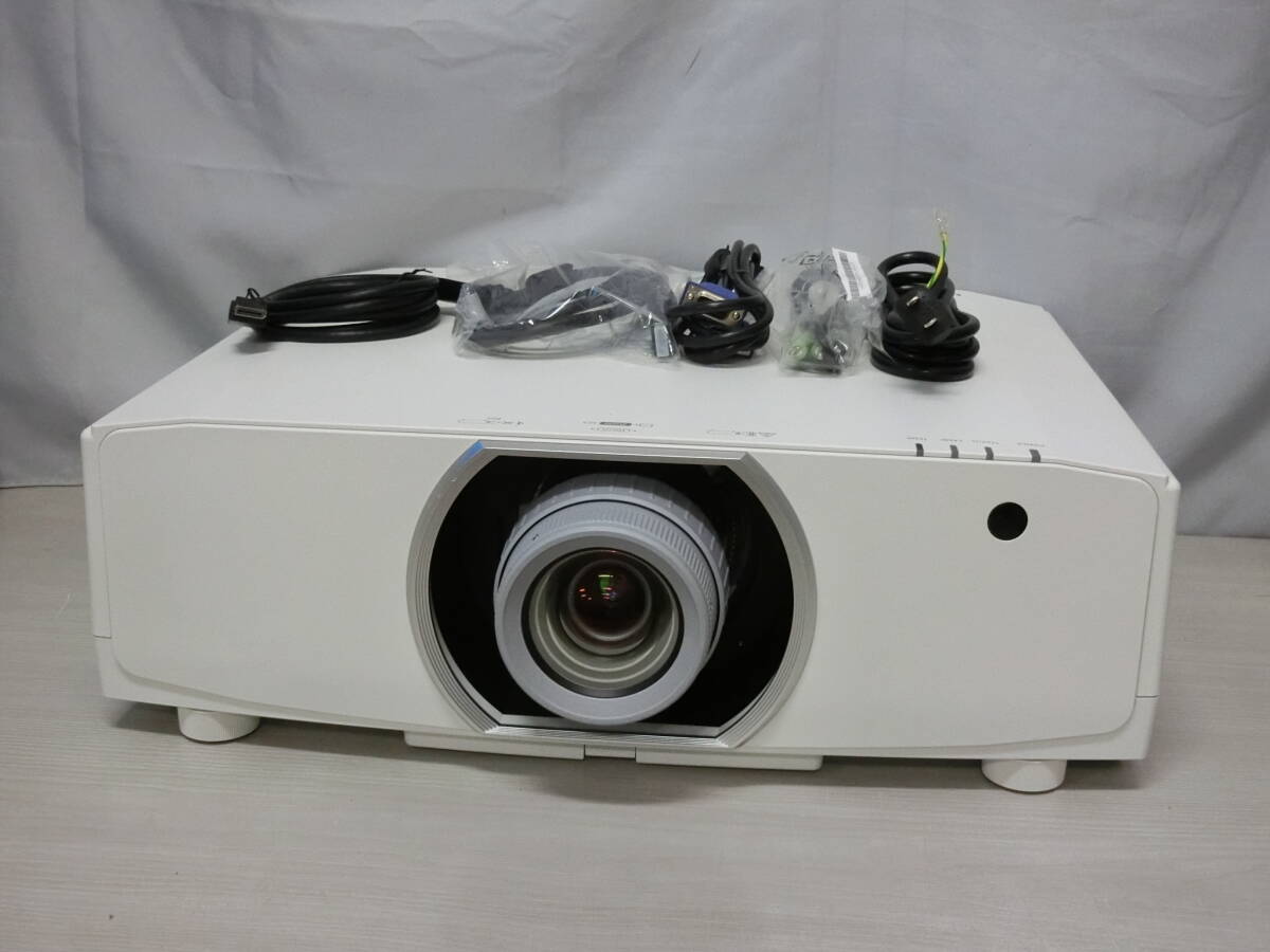 ◆◇7000ルーメン NEC プロジェクター ViewLight NP-PA703WJL レンズ(NP13ZL)付◇◆拍卖