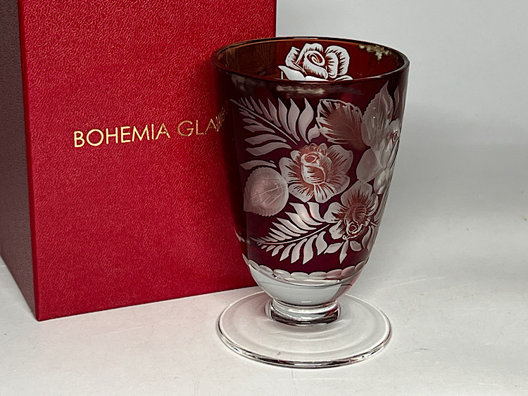 【瑞】ボヘミアガラス 2025年 干支 フリーカップ 薔薇と蛇拍卖