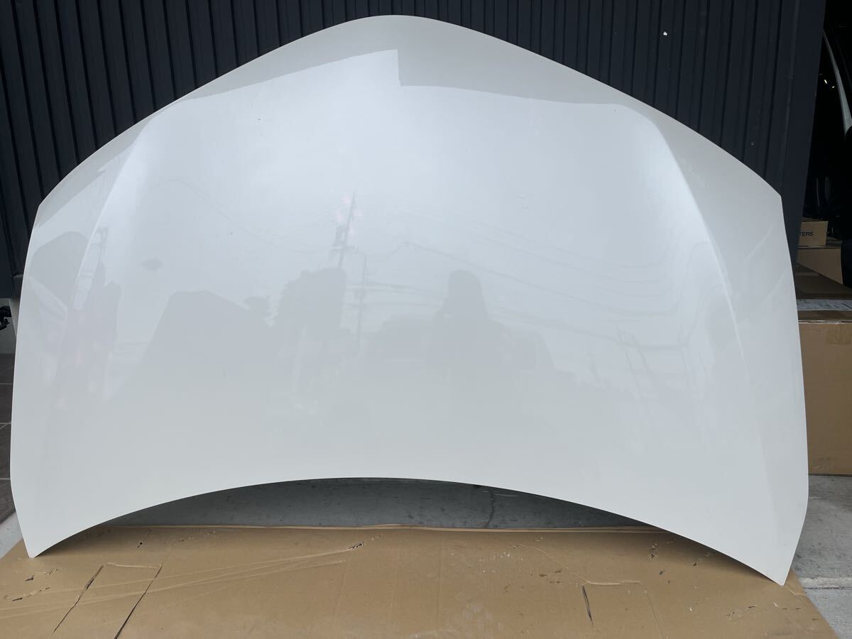 005【トヨタ:カローラ】アクシオ フィールダー NZE161後期 純正ボンネット ホワイトパール ※佐川急便着払い※小傷有り拍卖