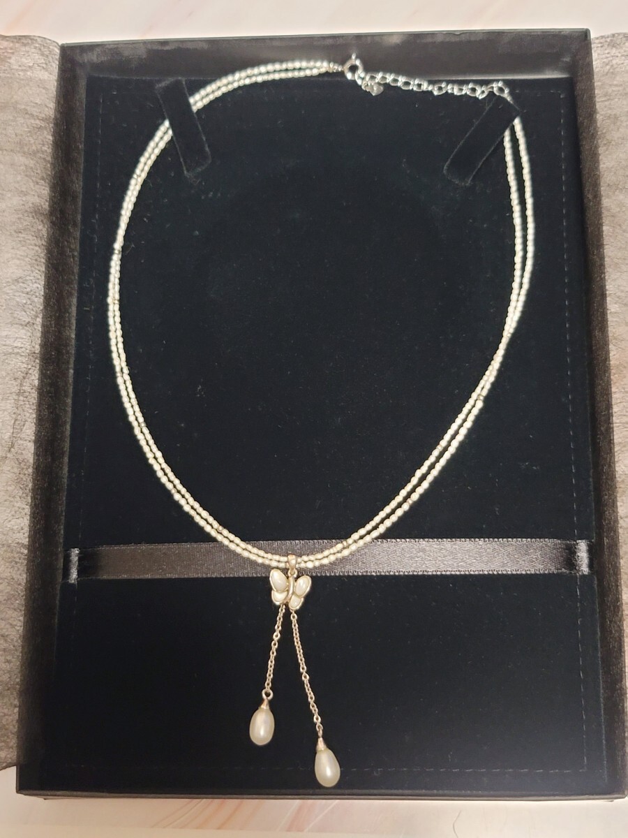 バタフライモチーフ ネックレス 淡水パール ダブルチェーン拍卖