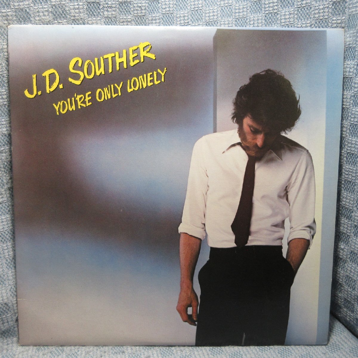 VA444●25AP-1632 J.D.サウザー「ユア・オンリー・ロンリー YOU'RE ONLY LONELY」LPレコード(アナログ盤)拍卖