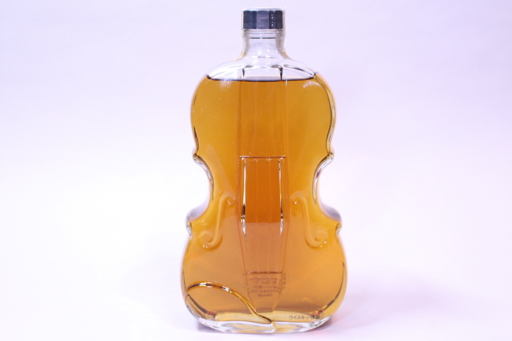 p-3448 未開栓古酒 SUNTORY サントリー ROYAL ローヤル バイオリン型ボトル 700mL 拍卖