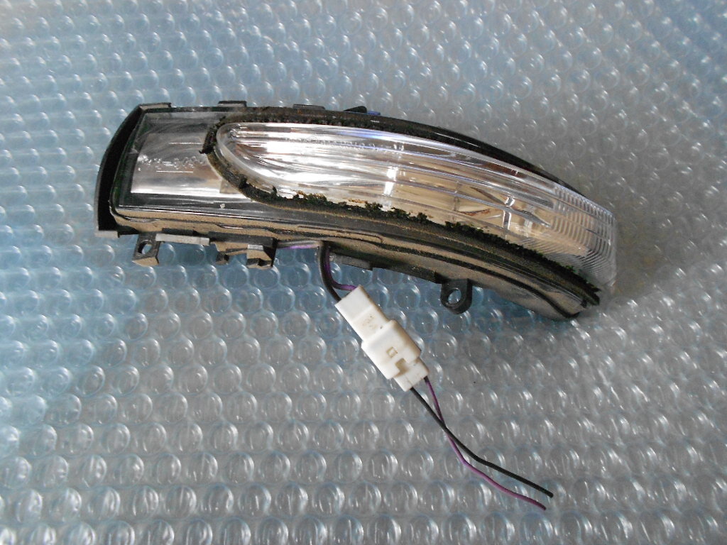 ムーヴコンテ★L575S★中古純正部品★右ドアミラーのウィンカー★レンズ割れ修理に★カスタム★ウィンカー単品拍卖