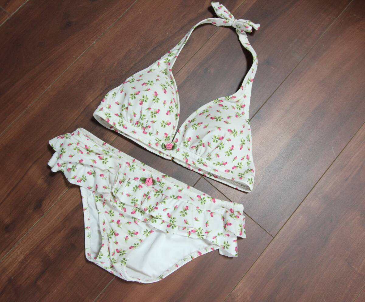293☆ロリ系 BETSEY JOHNSON 可愛い花柄 ビキニ 水着☆プレイボーイアルバローザ拍卖