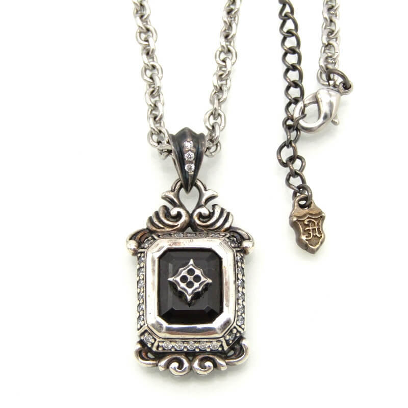 Artemis Classic アルテミスクラシック ネックレス クワトロフォイルオニキスチャーム スクエア SV925 ステンレスチェーン 28011062拍卖