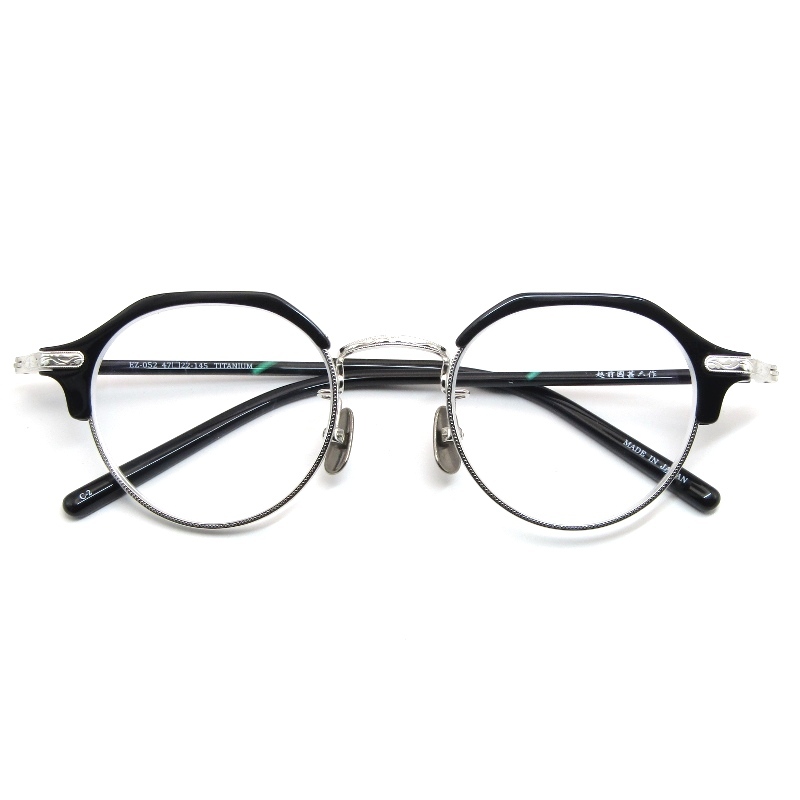 美品 越前国甚六作 エチゼンコクジンロクサク メガネフレーム EZ-052 度入り 日本製 ブロウ C-2 ブラック/シルバー 61004005拍卖