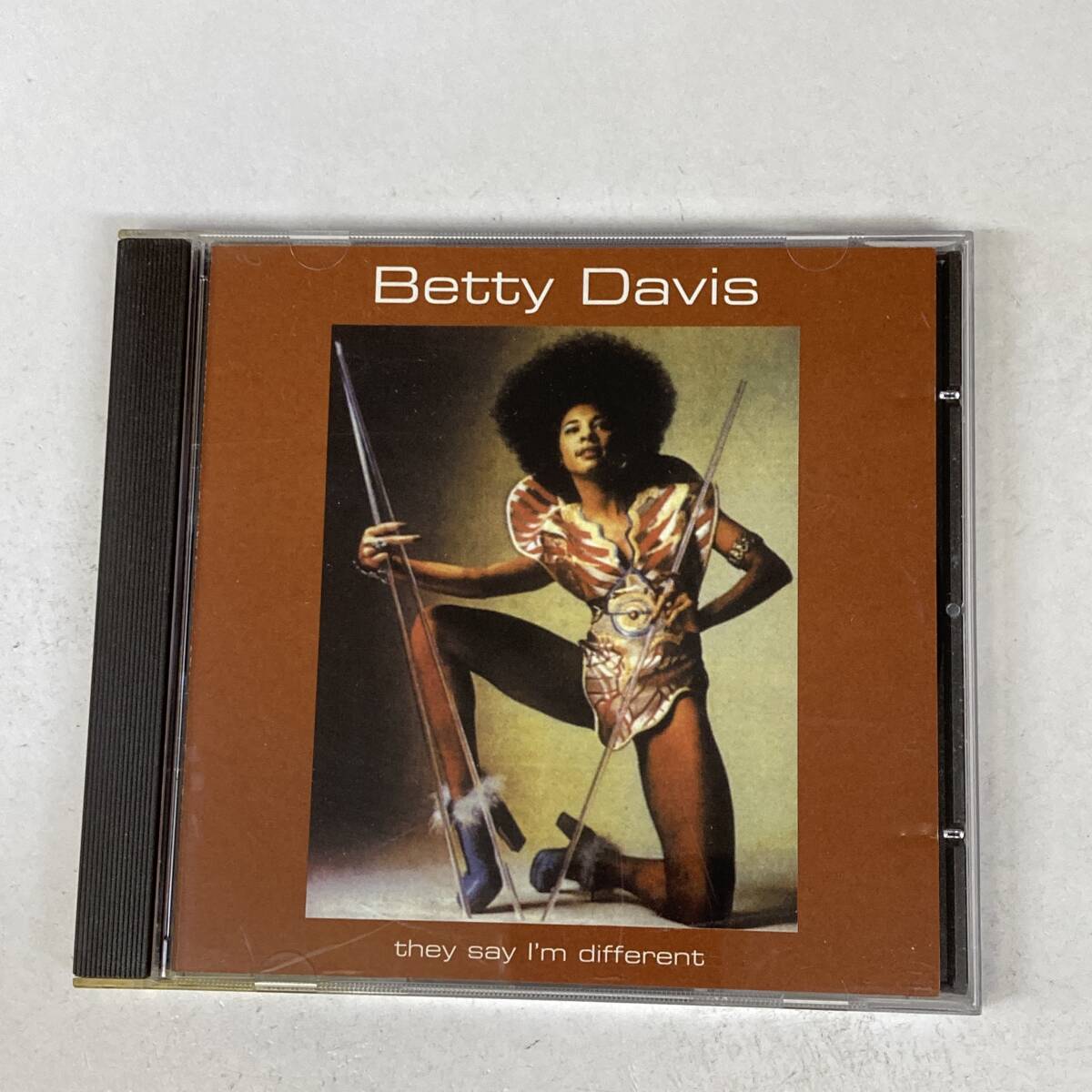PR5607 CD *BETTY DAVIS* THEY SAY I'M DIFFERENT 拍卖