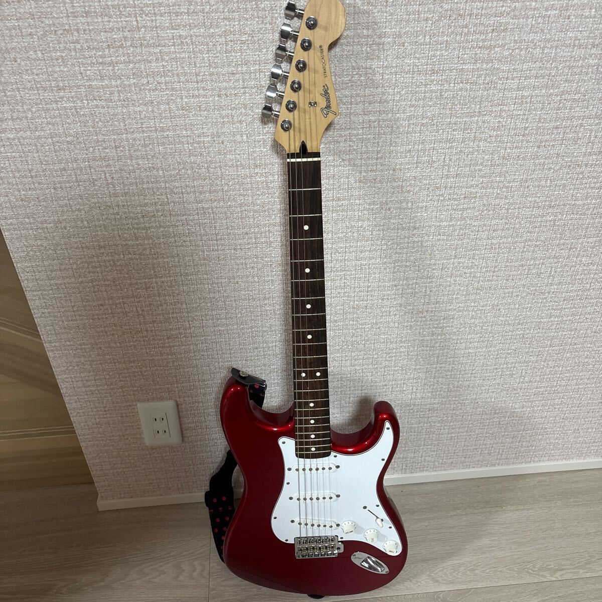 FENDER JAPAN フェンダー ジャパン ST-STD Stratocaster ストラトキャスター エレキギター 拍卖