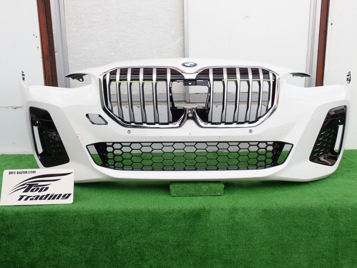 L6366vc BMW純正 2シリーズ U06 アクティブツアラー Mスポーツ フロントバンパー グリル付 8080199 (5A09D7) アルピンホワイト/300拍卖