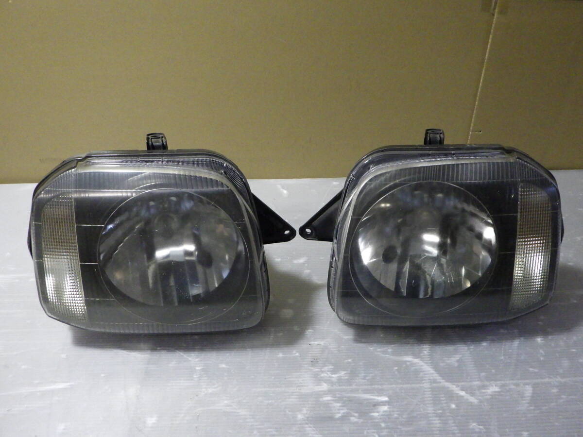 売り切り ABA-JB23W ジムニー 100-32647 ヘッドライト 左右 07-10-27-801 B2-L13-6 スリーアール長野拍卖