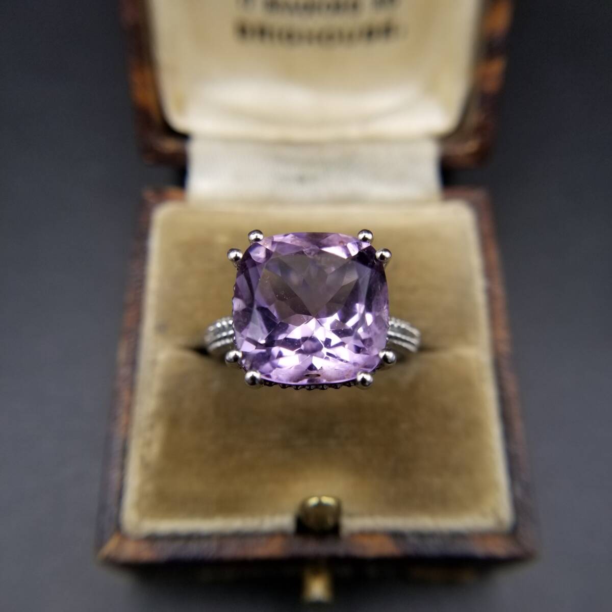 大粒 ピンクストーン クッションカット 925 シルバー カクテル リング 指輪 銀 ゴージャス エレガント 華やか 存在感 ソリテール R16-S拍卖