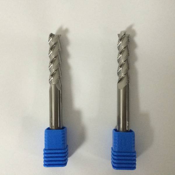 新品 RG 3枚刃 45°強ねじれ φ10超硬ロングエンドミル D10 フライス カッター 2週間納期 。拍卖