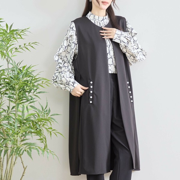 ロングジレ パール調ボタン L〜LL 楽伸び 体型カバー TRUBE 黒 ノースリーブ拍卖